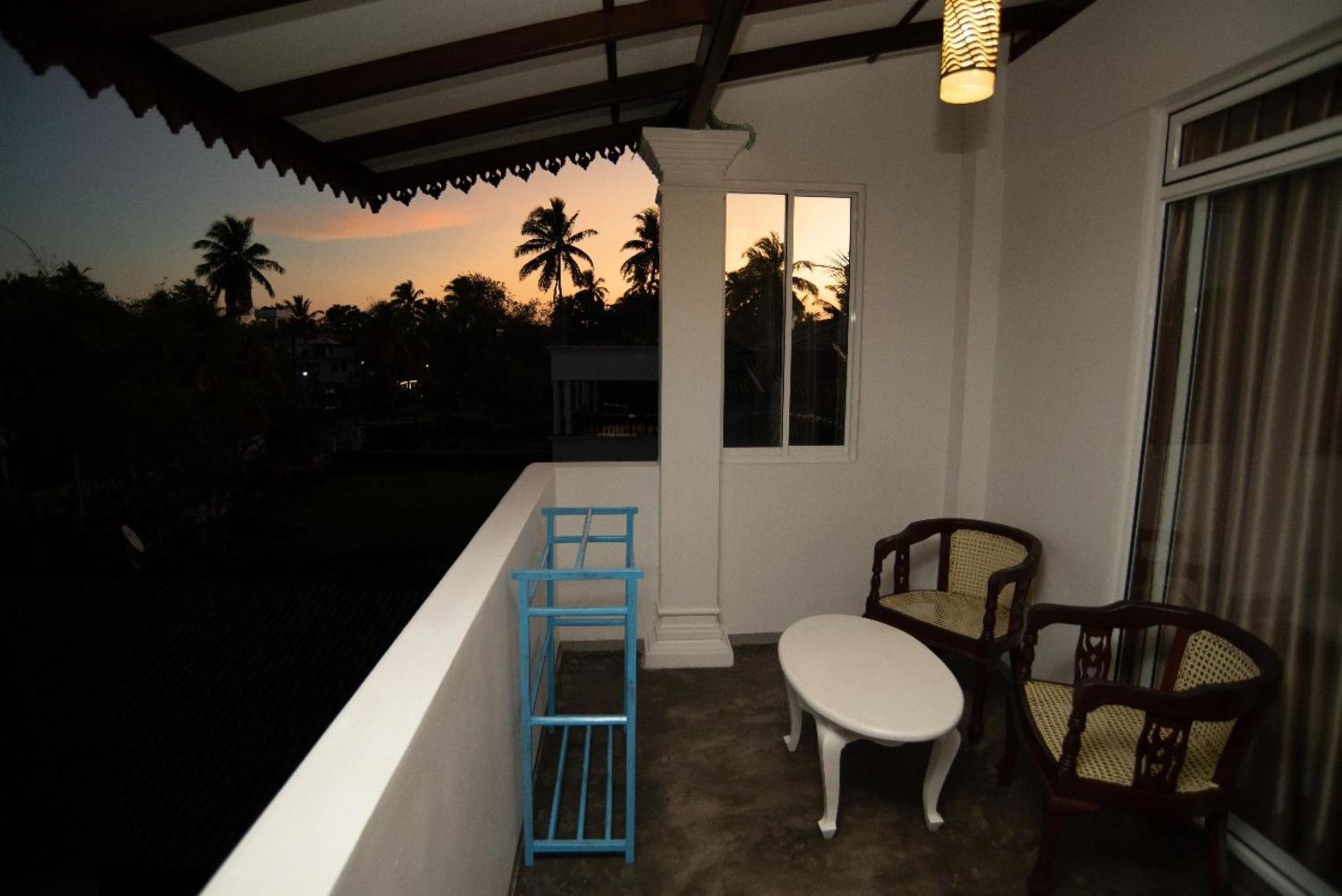 Villa Mihindi Хіккадува Екстер'єр фото
